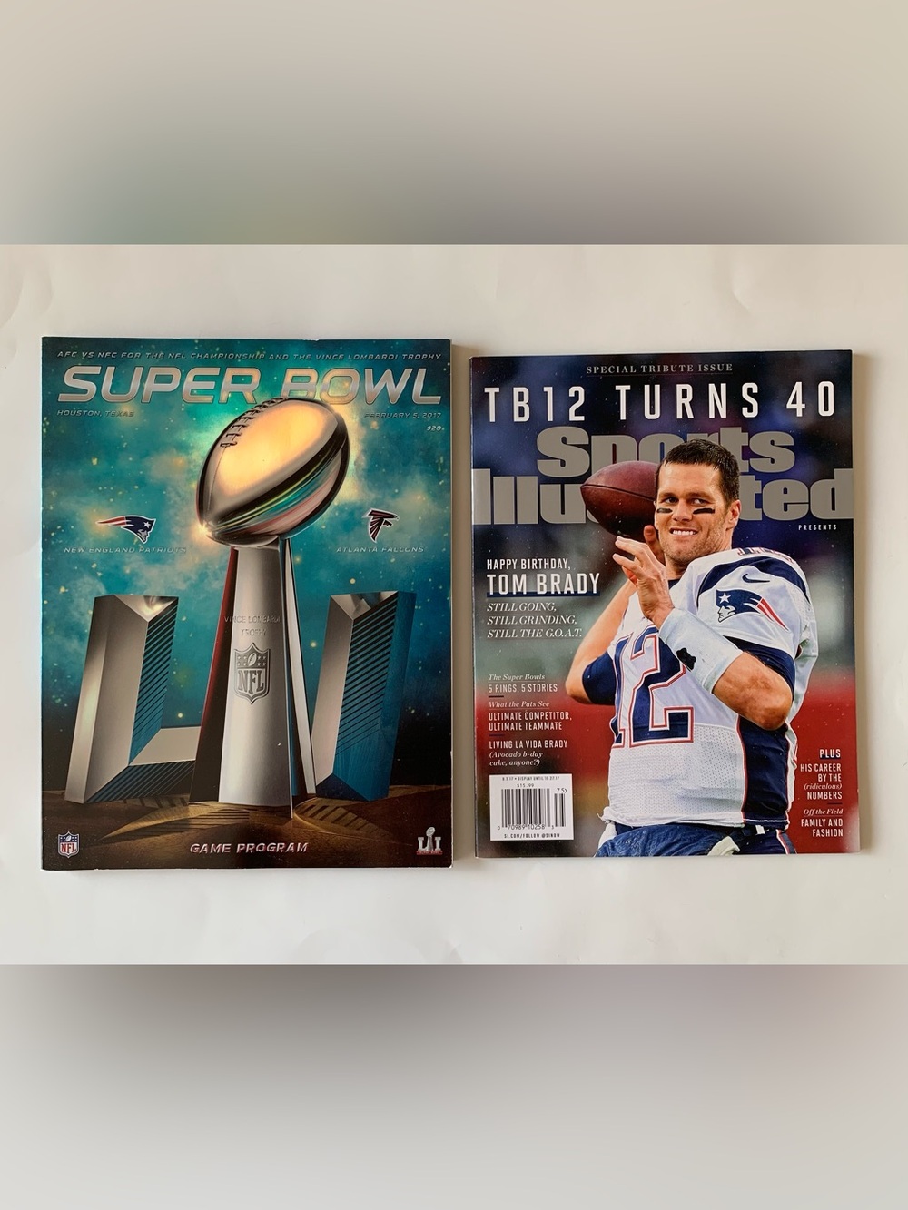 Tom Brady & Patriots 2017 Collector's Lot - Super Bowl LI Program + SI TB12 Turn